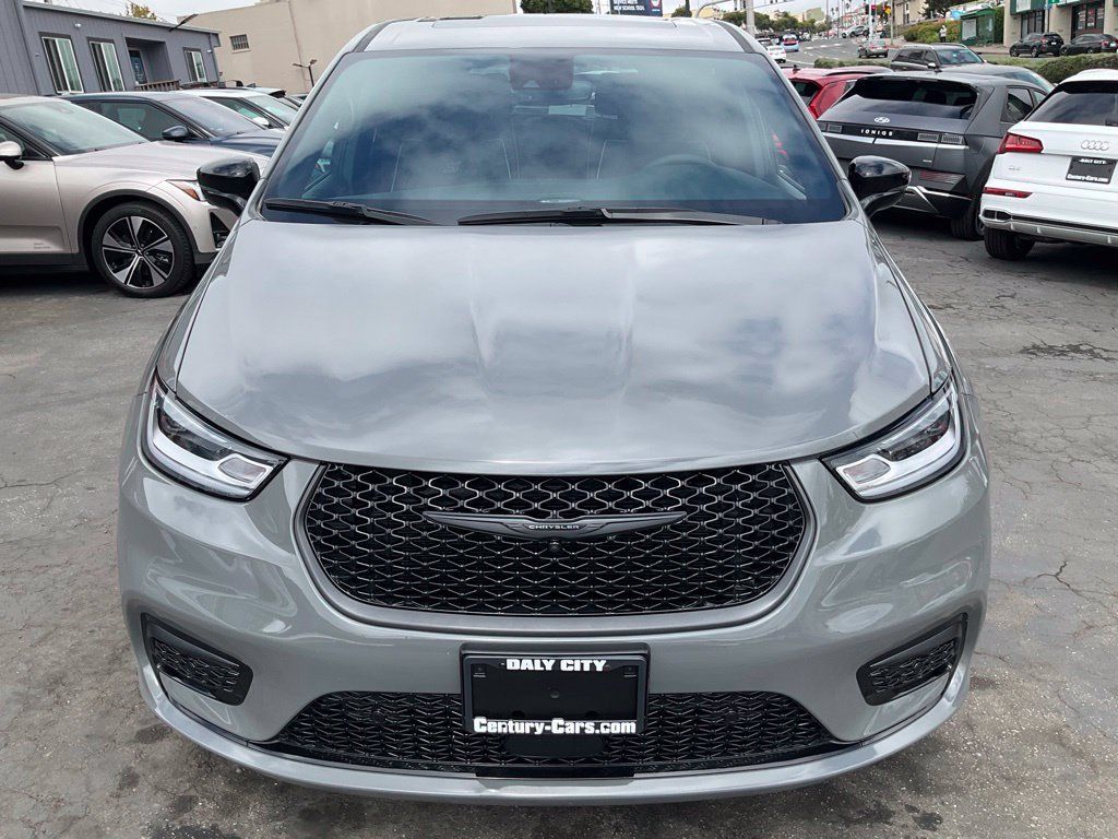Used 2023 Chrysler Pacifica Limited w/ S Appearance Package FWD image 94