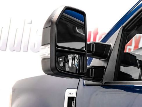 Used 2017 Ford F250 XLT w/ XLT Value Package AWD/4WD image 47