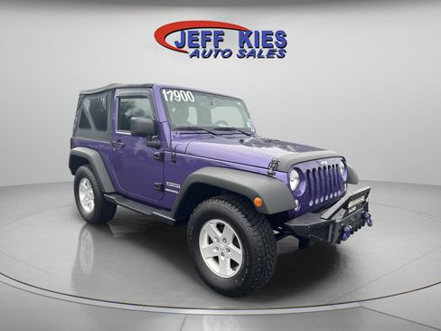 Used 2017 Jeep Wrangler Sport w/ Quick Order Package 24S AWD/4WD image 3