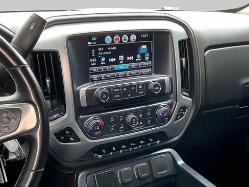 Used 2018 GMC Sierra 1500 SLT w/ Texas SLT Premium Package AWD/4WD image 7