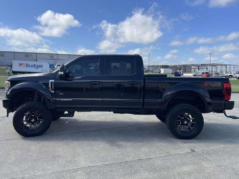 Used 2021 Ford F250 Lariat w/ Lariat Ultimate Package image 6