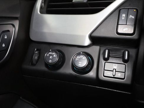 Used 2019 GMC Yukon SLE w/ HD Trailering Package AWD/4WD image 24