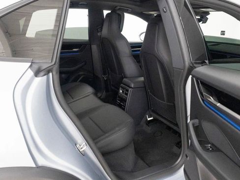 New 2025 Porsche Macan Electric image 68