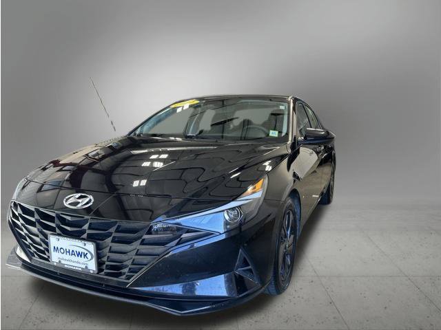 Used 2021 Hyundai Elantra SEL FWD image 1