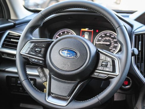 Used 2023 Subaru Forester Premium image 14