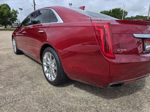 Used 2015 Cadillac XTS Luxury w/ Driver Awareness Package image 12