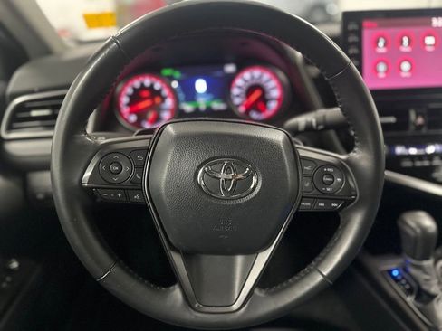 Used 2024 Toyota Camry XSE image 4