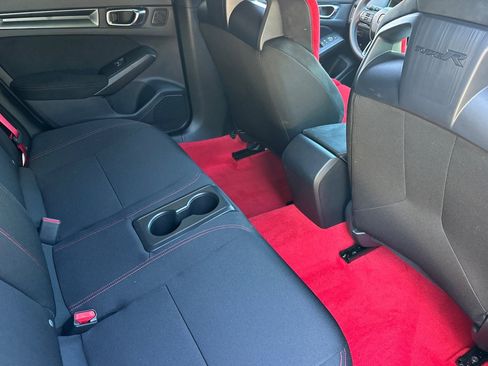 Used 2025 Honda Civic Type R image 31