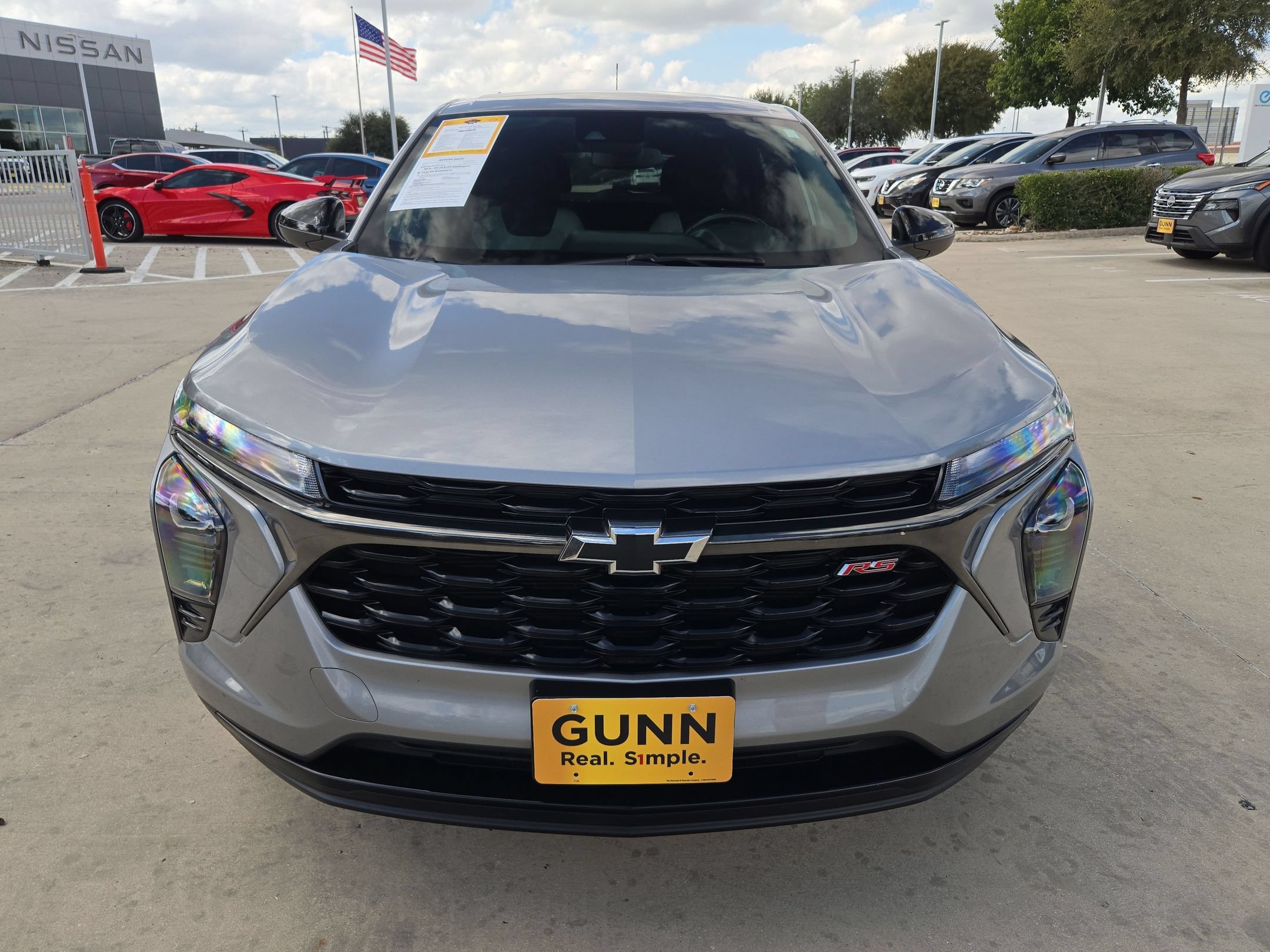Used 2024 Chevrolet Trax RS FWD image 8