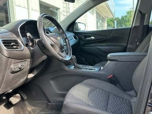 Used 2020 Chevrolet Equinox LT FWD image 11