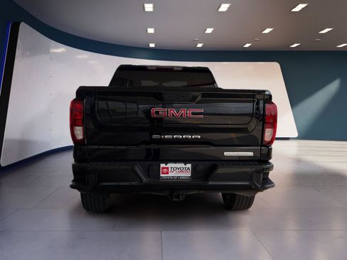 Used 2021 GMC Sierra 1500 Elevation RWD image 4