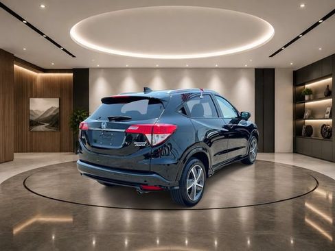Used 2019 Honda HR-V Touring image 6