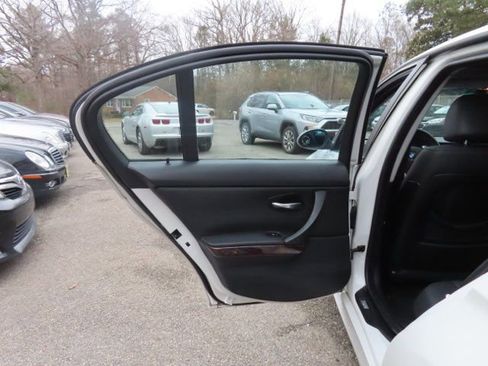 Used 2008 BMW 328i Sedan image 10