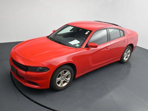 Used 2022 Dodge Charger SXT RWD image 12