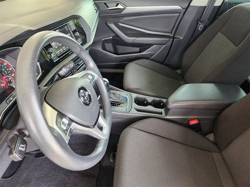 Used 2020 Volkswagen Jetta S image 12