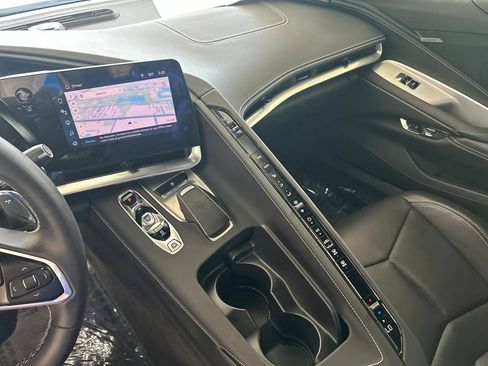 Used 2025 Chevrolet Corvette Z06 RWD image 48