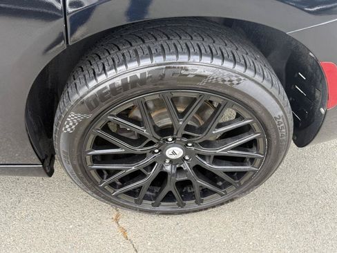Used 2017 Dodge Charger SXT AWD/4WD image 10