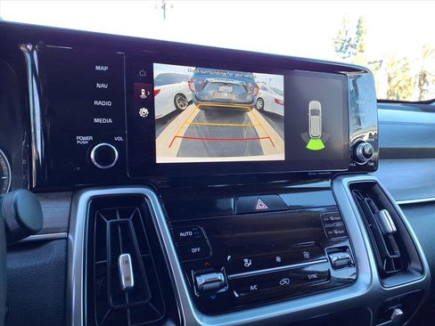 Certified 2022 Kia Sorento S image 19