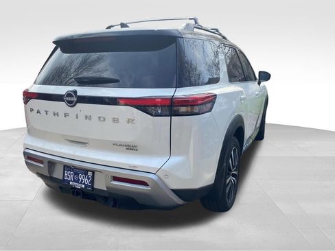 Used 2024 Nissan Pathfinder Platinum w/ Cargo Package image 34