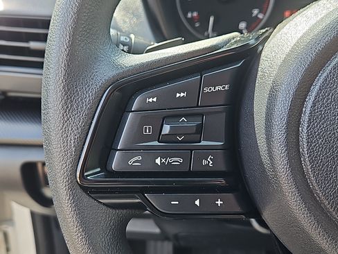 Certified 2025 Subaru Crosstrek 2.0i Premium image 16