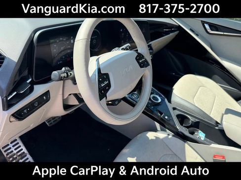 Certified 2023 Kia Niro Wave FWD image 14