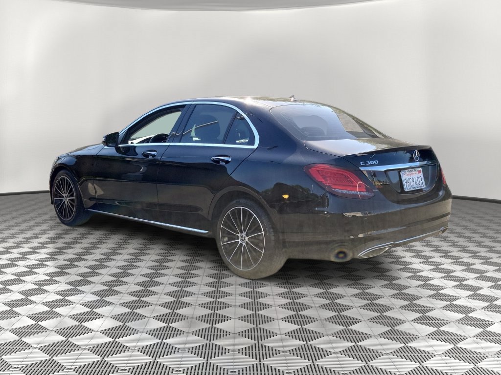 Used 2019 Mercedes-Benz C 300 Sedan image 4