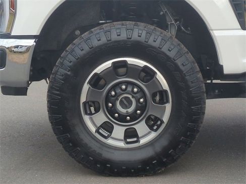 Used 2024 Ford F250 Lariat w/ Lariat Ultimate Package image 17