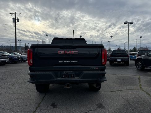 Used 2020 GMC Sierra 3500 AT4 w/ AT4 Premium Package image 4