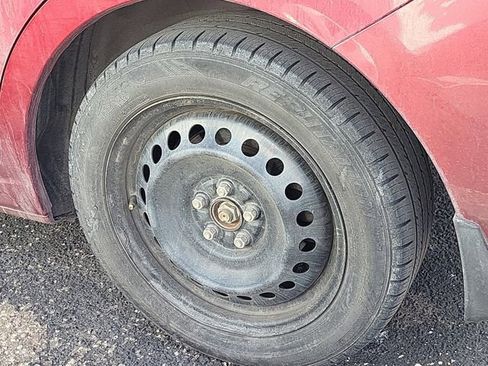 Used 2018 Subaru Impreza 2.0i image 10