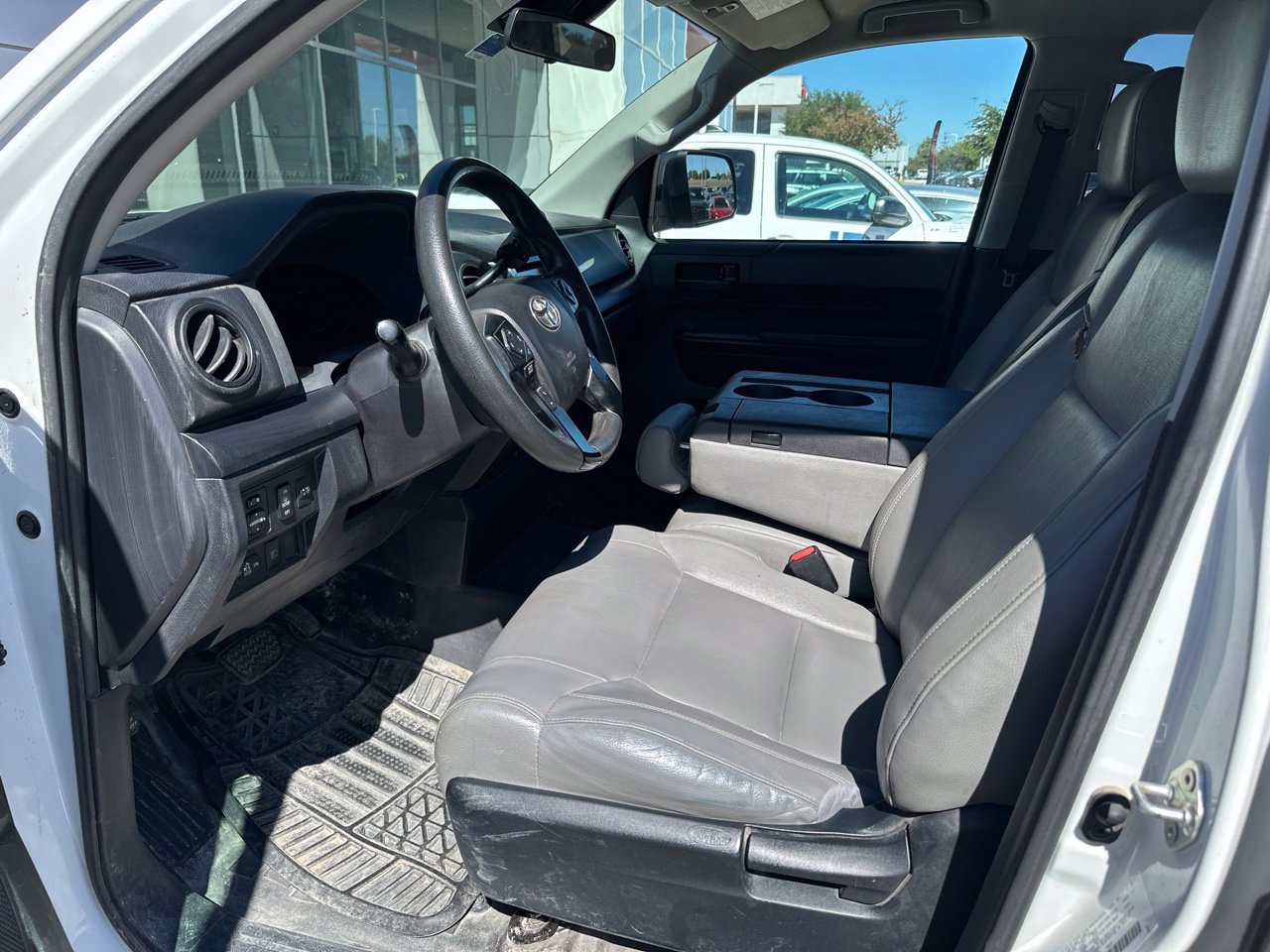 Used 2021 Toyota Tundra SR RWD image 4