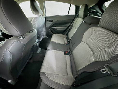 Used 2024 Subaru Crosstrek 2.0i Premium image 27