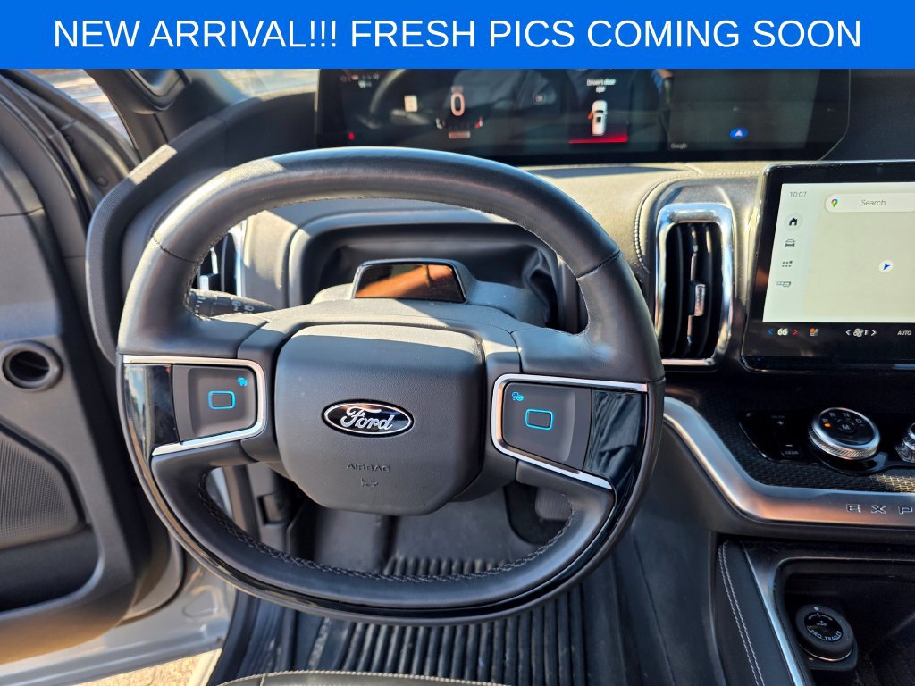 Used 2025 Ford Expedition Max Platinum w/ Stealth Performance Package AWD/4WD image 11