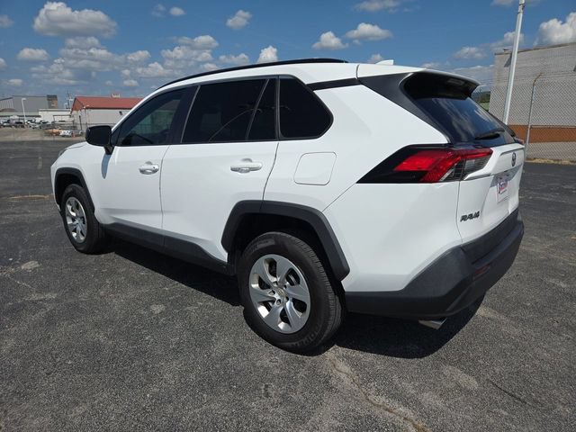 Used 2019 Toyota RAV4 LE FWD image 6