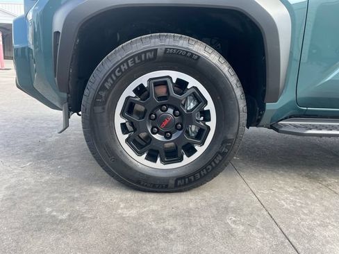 New 2026 Toyota 4Runner TRD Off-Road AWD/4WD image 26