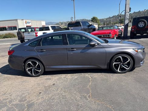 Used 2020 Honda Accord Sport image 5