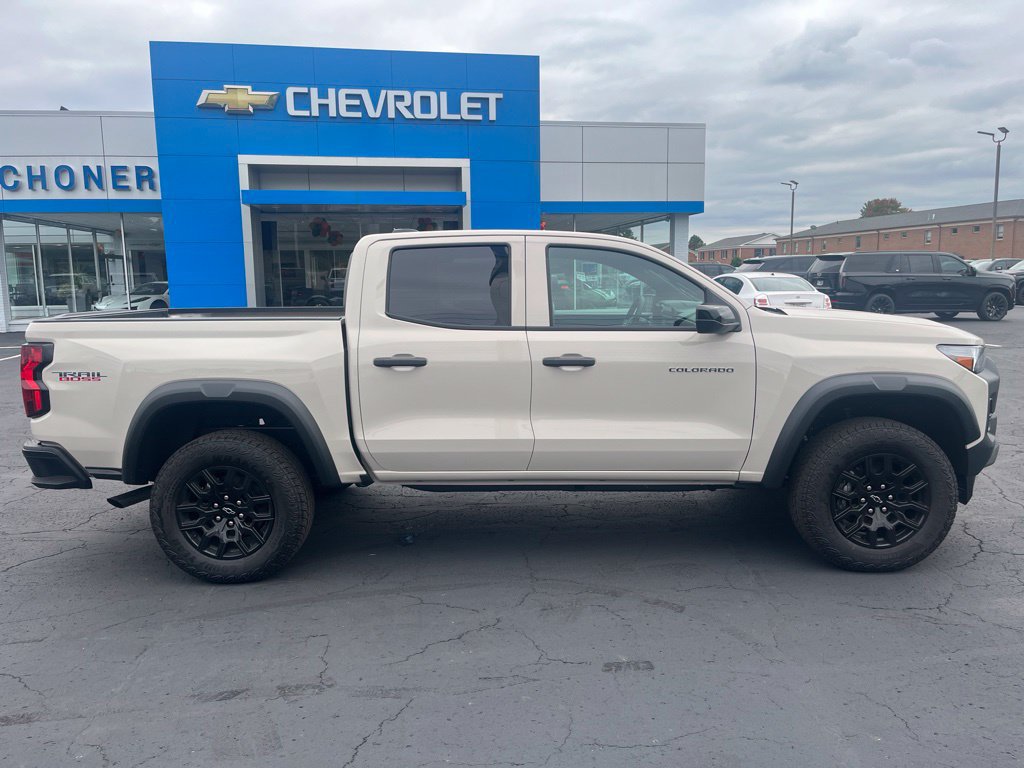 New 2026 Chevrolet Colorado Trail Boss AWD/4WD image 7