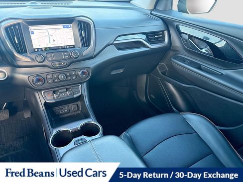 Used 2022 GMC Terrain AT4 w/ Infotainment Package II image 23