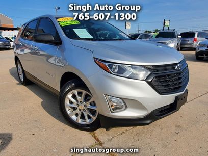 Used 2021 Chevrolet Equinox LS w/ LS Convenience Package