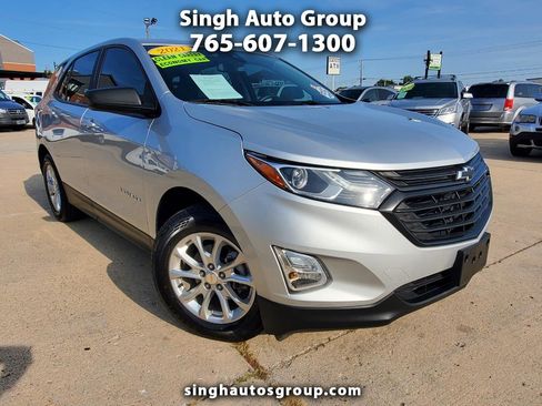 Used 2021 Chevrolet Equinox LS w/ LS Convenience Package image 1