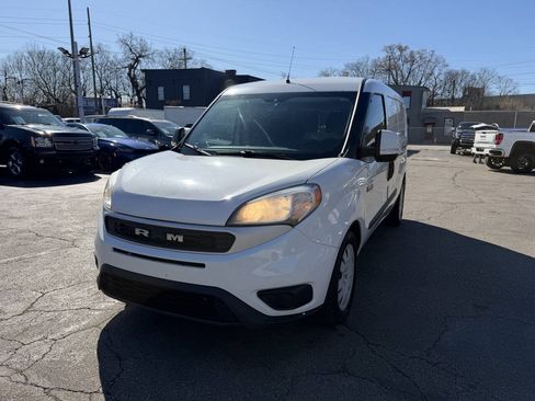 Used 2019 RAM ProMaster City Tradesman SLT FWD image 4