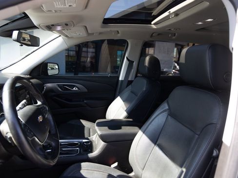 Used 2019 Chevrolet Traverse Premier w/ Redline Edition FWD image 10
