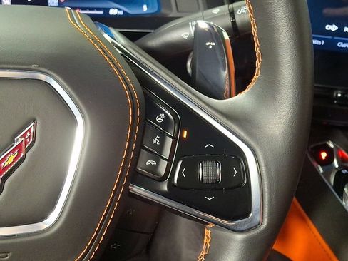 Used 2025 Chevrolet Corvette Stingray Premium Cpe w/ Stealth Interior Trim Package RWD image 22
