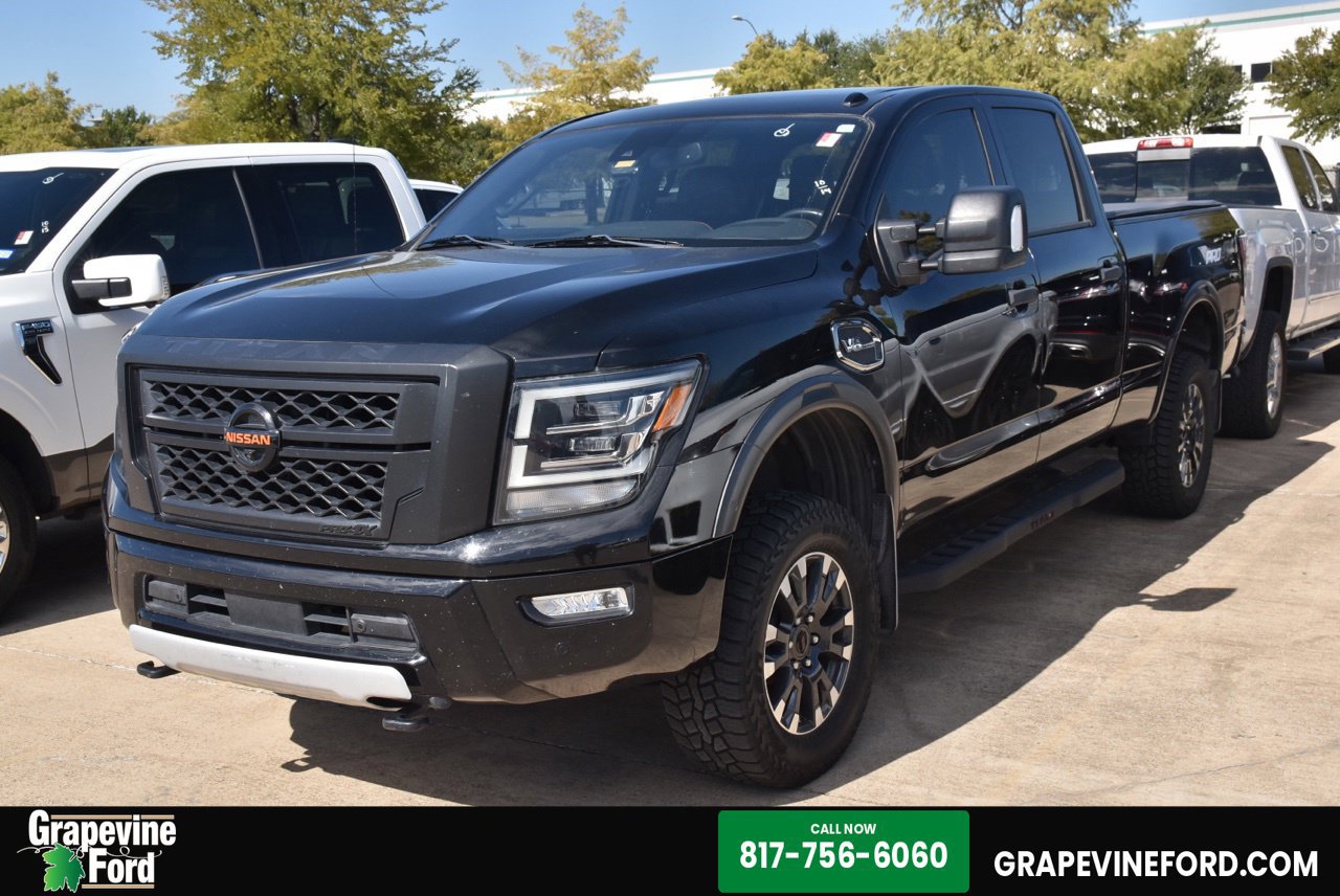 Used 2021 Nissan Titan PRO-4X w/ Pro-4x Convenience Package AWD/4WD image 1