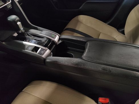 Used 2018 Honda Civic EX-L image 26