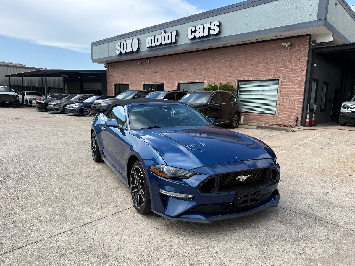 Used 2023 Ford Mustang Premium RWD image 2