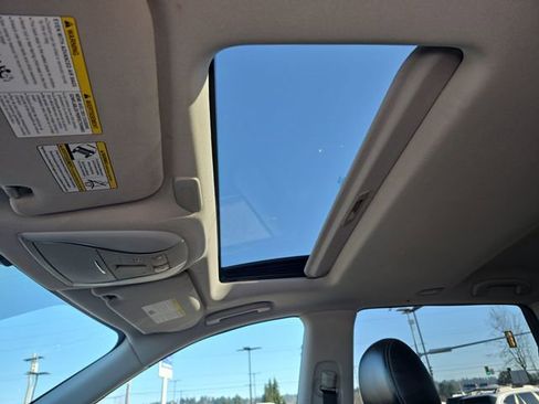 Used 2019 INFINITI QX60 Luxe w/ Essential Package image 33