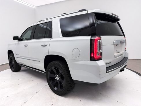 Used 2016 GMC Yukon Denali w/ Open Road Package image 12