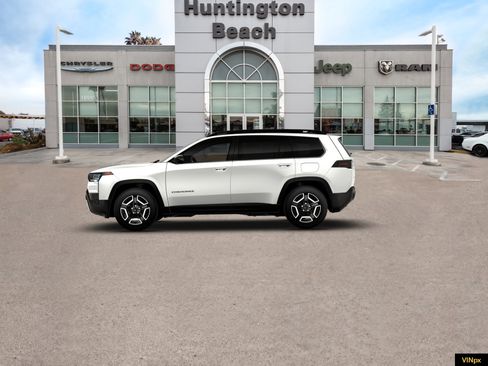 New 2026 Jeep Cherokee Limited image 3