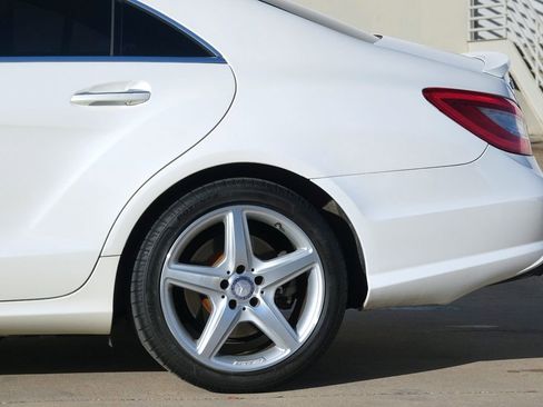 Used 2014 Mercedes-Benz CLS 550 4MATIC image 23