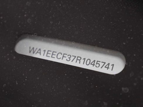 Used 2024 Audi Q3 2.0T Premium Plus image 41